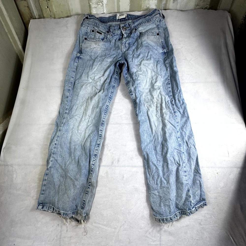 BDG Urban Outfitters Loose Fit Jeans Womens 31W Blue Denim Light Wash Frayed Hem